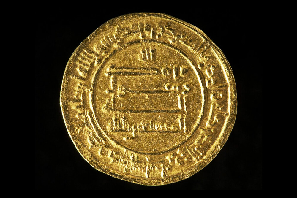 The relationship of gold to the history of Palestine